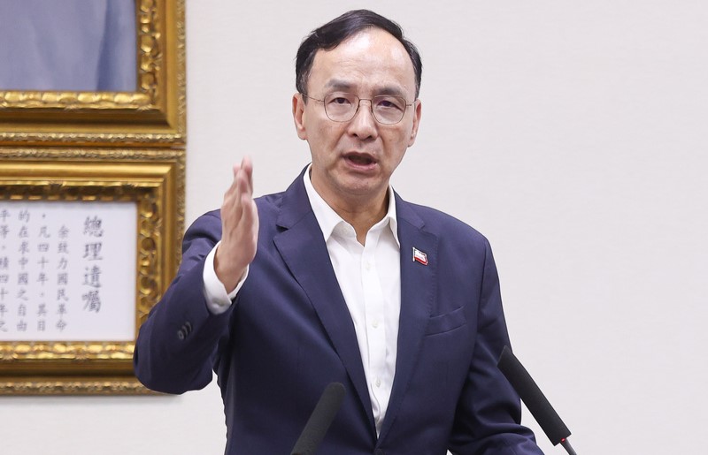 【世界大國民1-芝無不言】四月國政民調分析