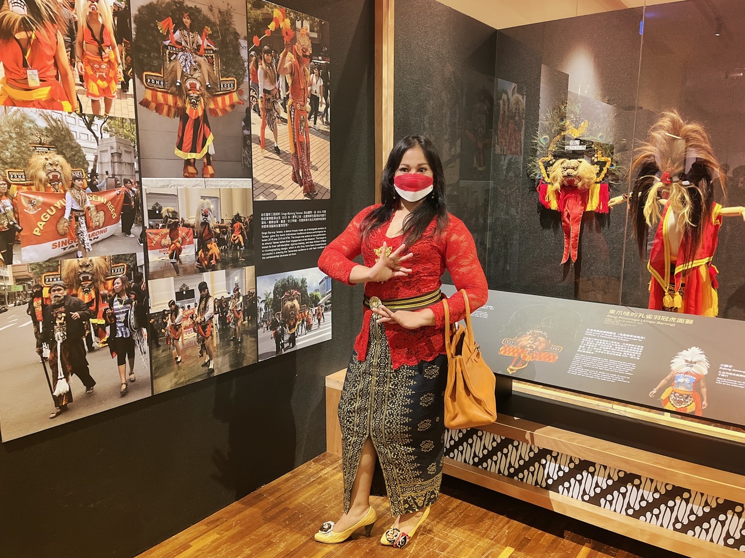 多元文化精彩豐富，聆聽印度藍果麗、印尼孔雀羽冠虎面獅的文化故事