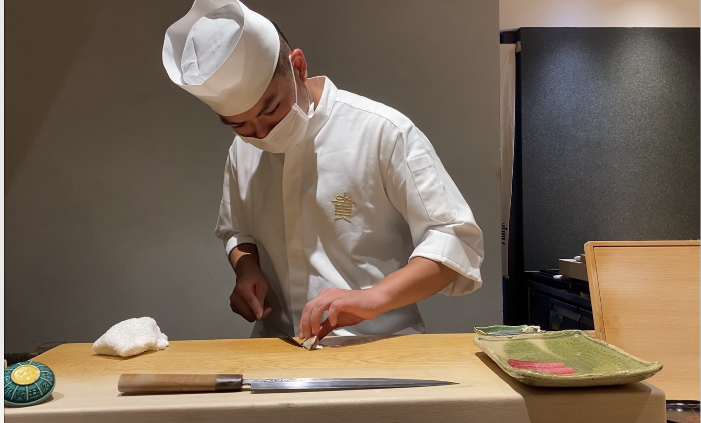 以手藝的溫度創作出極致壽司的料理長 林聖閔