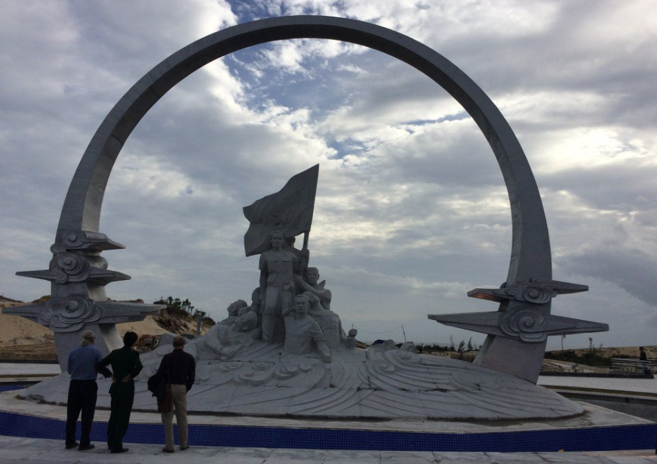 越南緬懷海戰喪生官兵紀念區落成