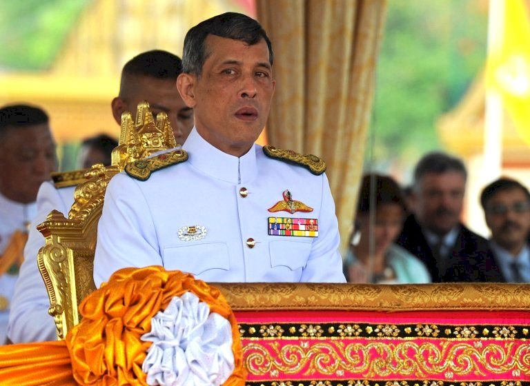 泰軍政府頒新法 泰王全權掌控王室財富