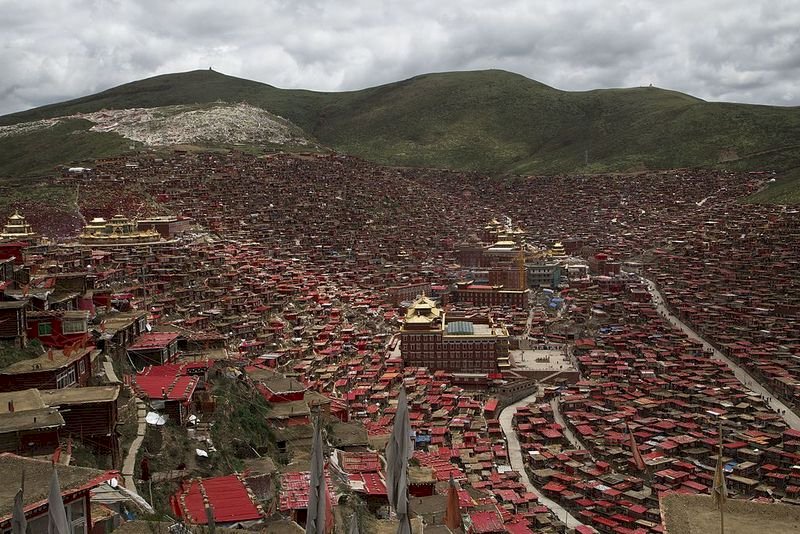 喇榮五明佛學院入駐黨委 中共加緊對西藏宗教控制