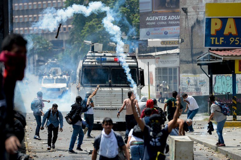 委內瑞拉陷動盪 反政府示威4月來釀百死