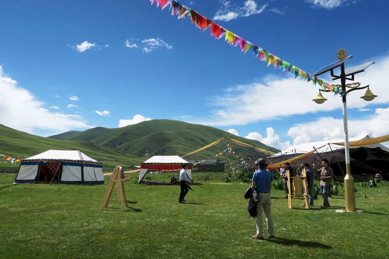 川藏高原牧民拚觀光 增加收入