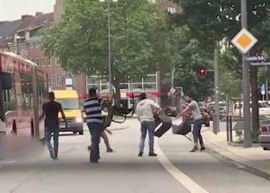 漢堡攻擊嫌犯 當局已知為伊斯蘭份子