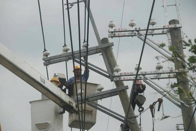 尼莎颱風來襲 3萬戶停電