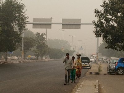 印度空汙有如毒氣室 準媽媽護嬰避免外出