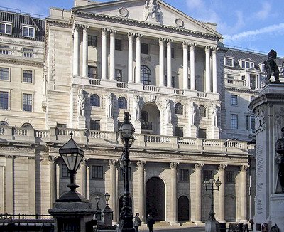 英格蘭銀行維持利率不變 下修成長預測
