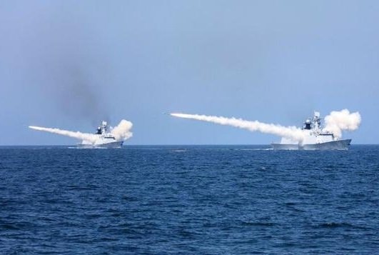 中共海軍黃海渤海演習 實射飛彈數十枚