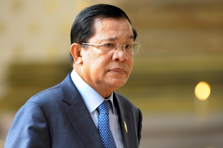 柬埔寨強人在吳哥窟 祈禱政治繼續穩定