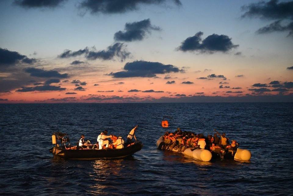 利比亞海岸衛隊 海上救起290名移民