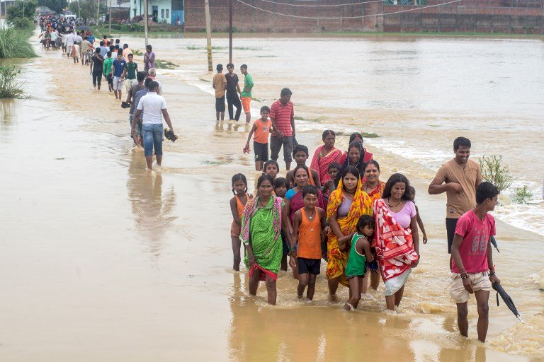 南亞3國洪災土石流 增至218死