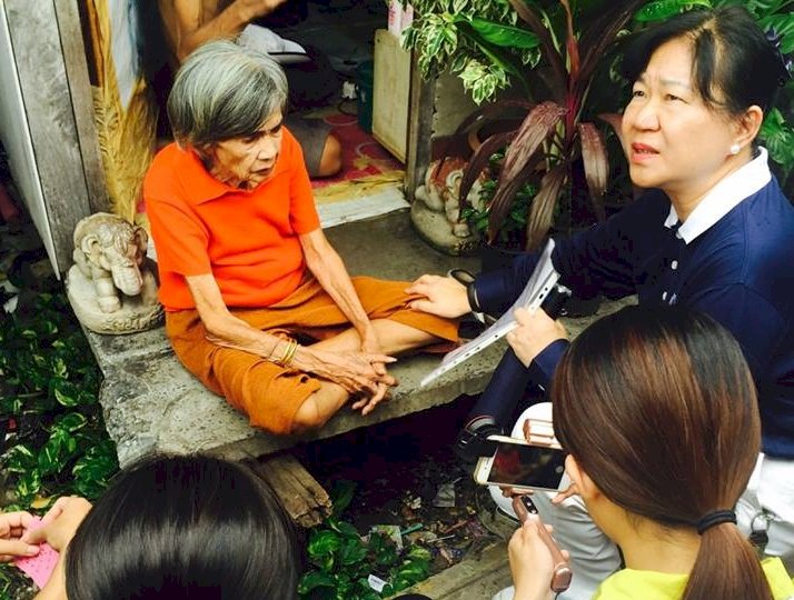台灣青年大使展愛心 訪視泰國弱勢家庭