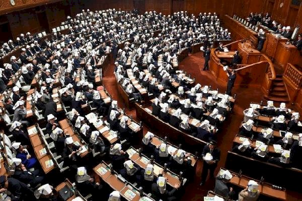 日本舉行特別國會 第四次安倍內閣將上路