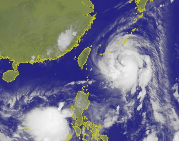 颱風來襲 多班國際兩岸航班取消