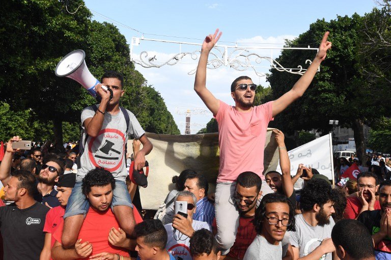 新法特赦前朝貪腐官員 突尼西亞人抗議