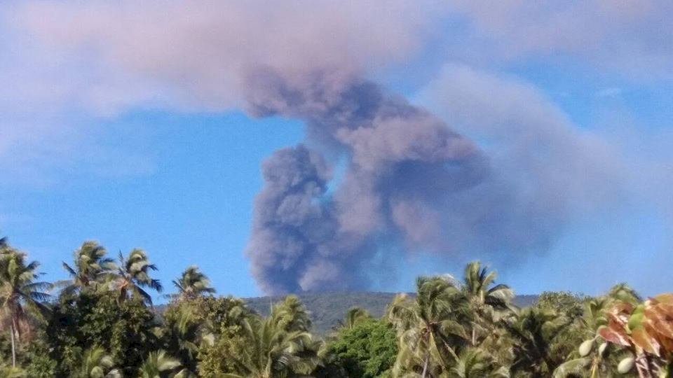 萬那杜火山瀕噴發 居民疏散已完成