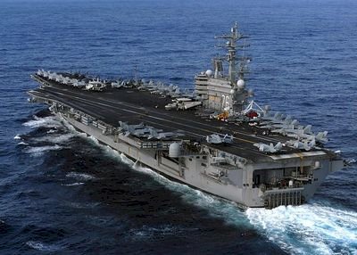 警告北韓 美航母巡弋朝鮮半島外海