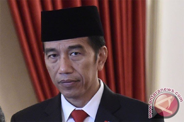 印尼總統警告：軍方不應介入政治