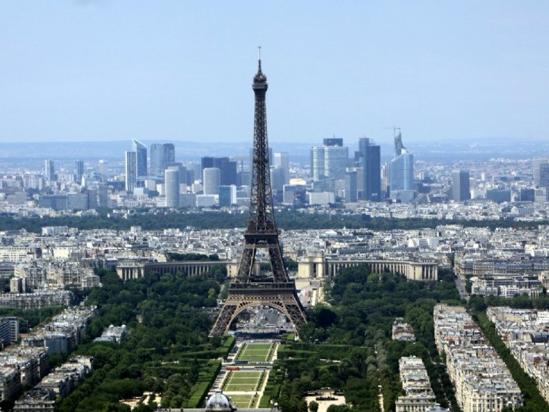 巴黎計畫2030年前禁用內燃機汽車