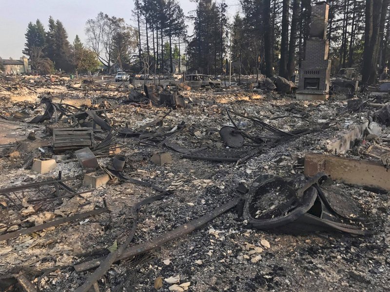 加州野火釀23死 200輛消防車趕赴救災