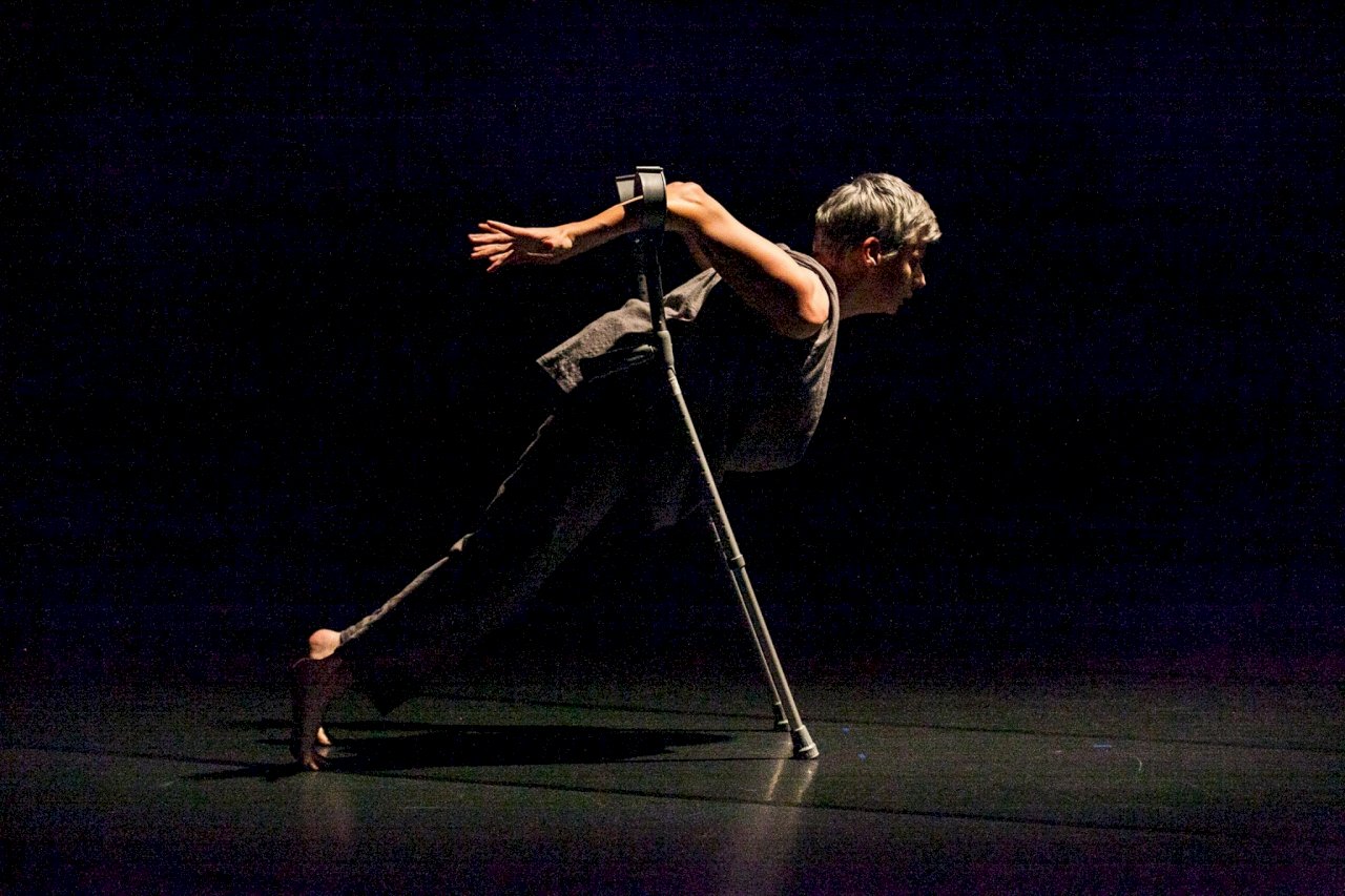 身障藝術家克萊兒 舞出「活下去的理由」