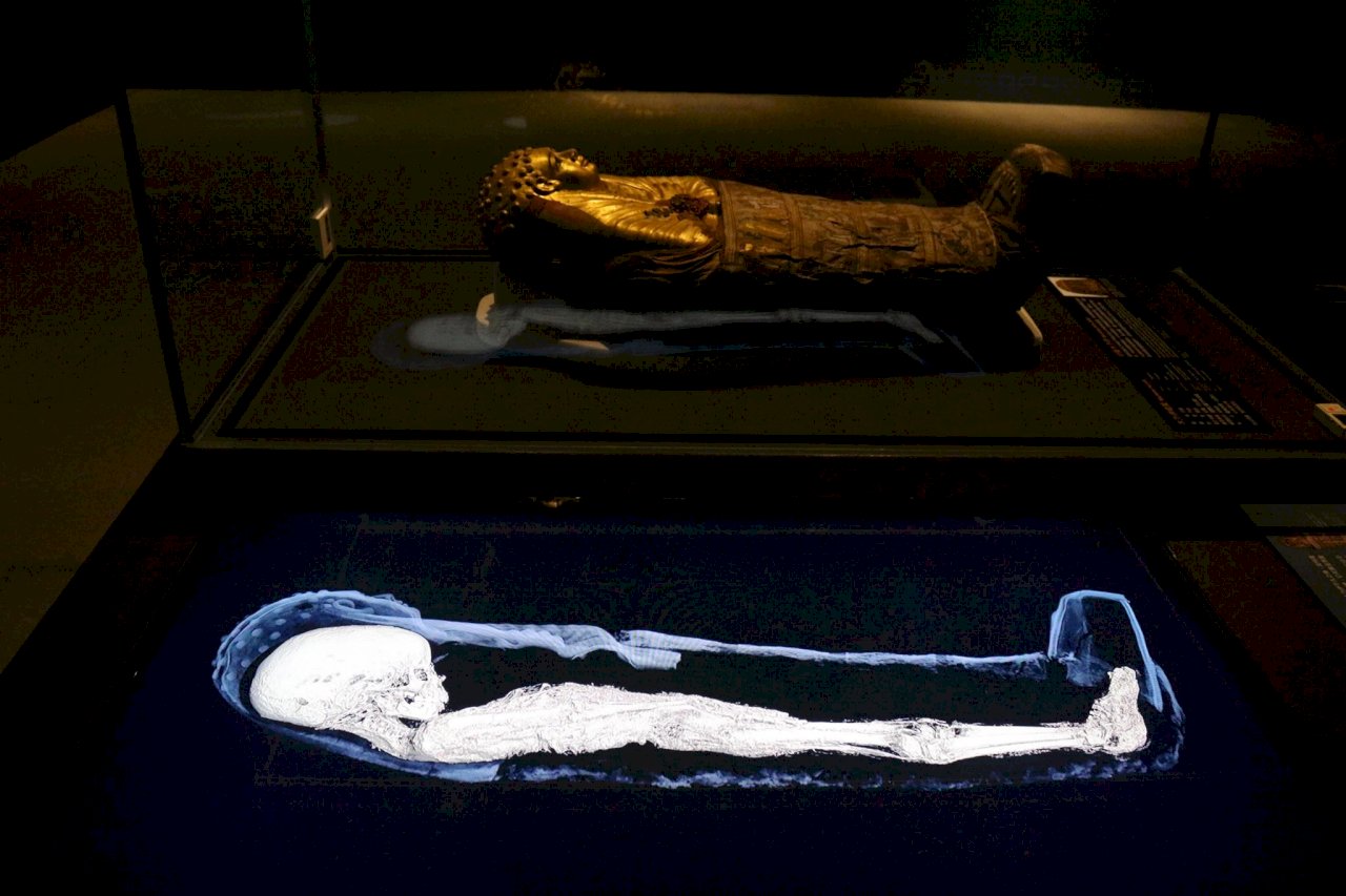 大英博物館科普展 揭開木乃伊裹屍布下秘密