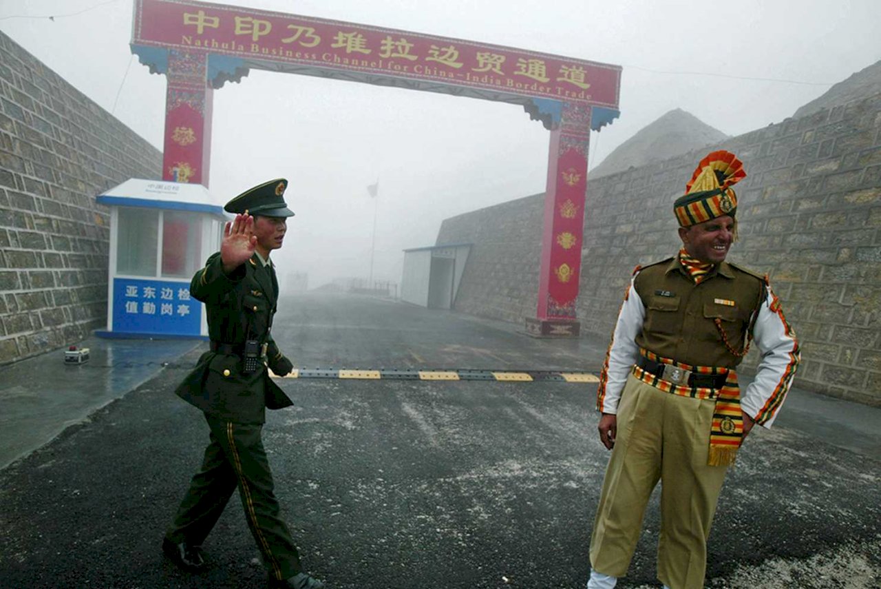 印軍手機在邊境收到中國的簡訊問候
