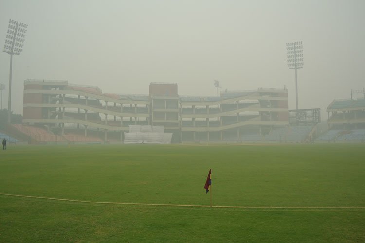 新德里霧霾壟罩 空汙指數達危險