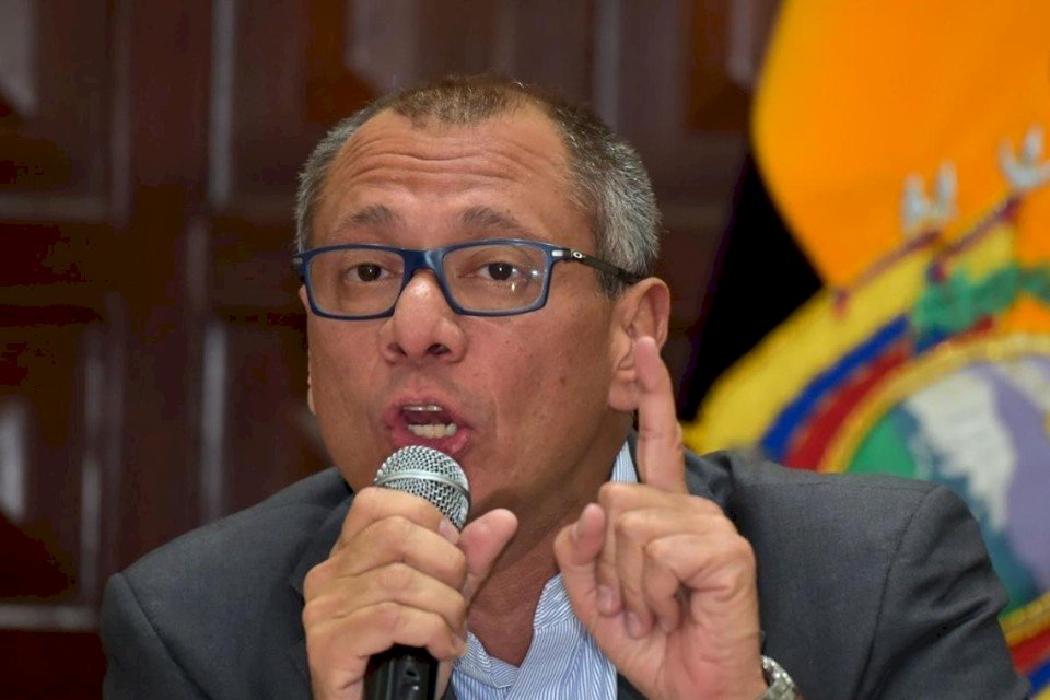 厄瓜多副總統坐監逾3個月 依憲法將去職