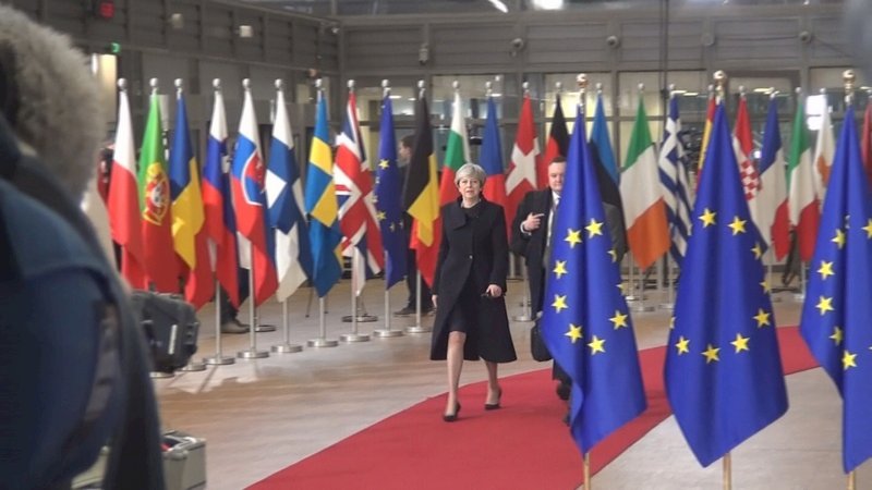 梅伊籲歐盟領袖速展開下階段脫歐談判