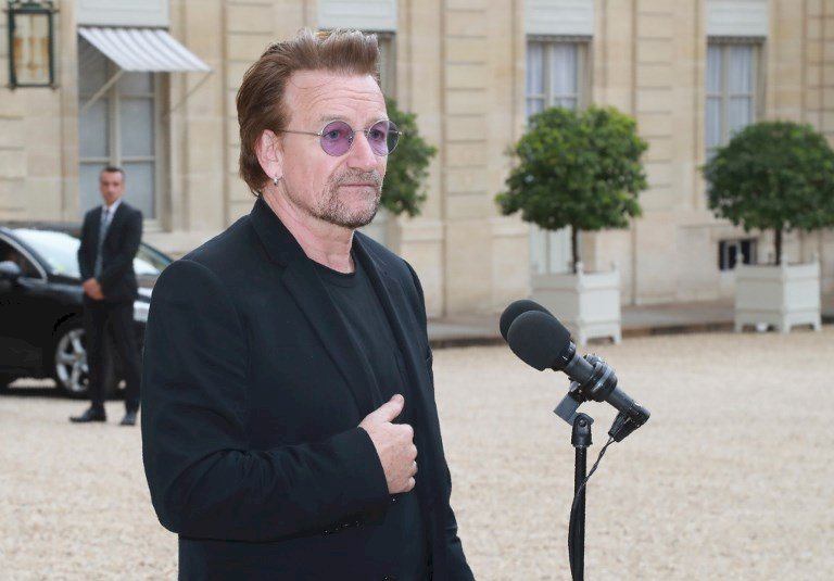 不滿洛興雅危機 U2主唱籲翁山蘇姬下台