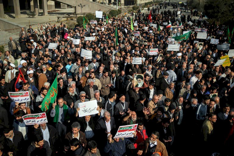 反政府抗議後 伊朗大批民眾集結挺政府