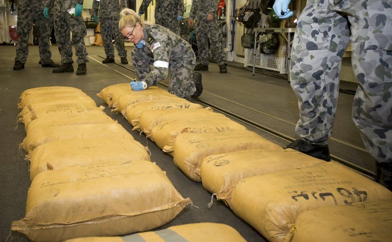 澳洲軍艦海上查獲8噸毒品 市值近百億