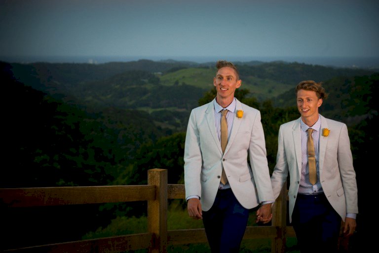 澳同婚合法 運動員愛侶第一時間完婚