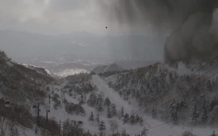 日本草津滑雪場 15名受困台人平安下山