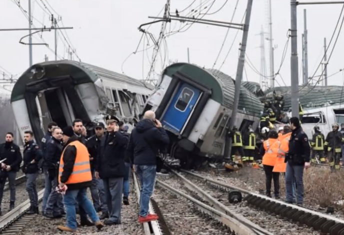 米蘭火車脫軌 至少2死10重傷
