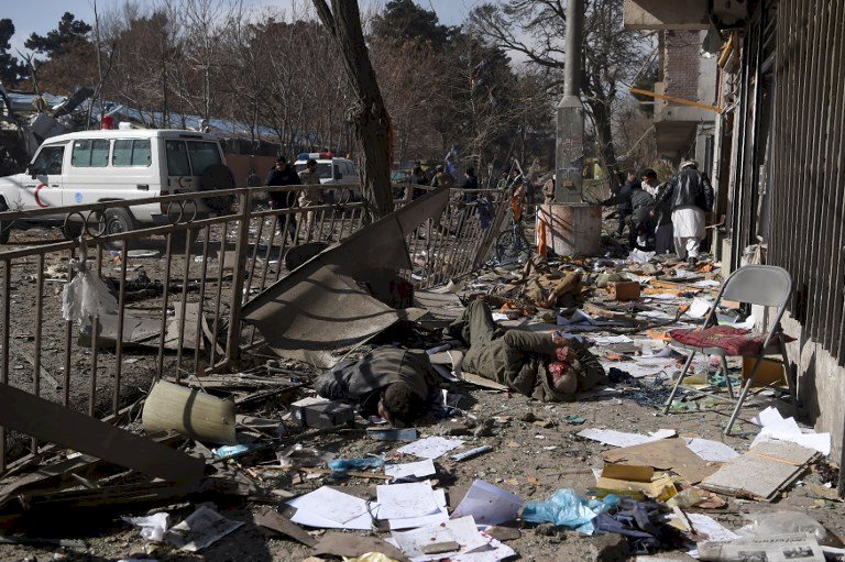 喀布爾爆炸增至103死235傷