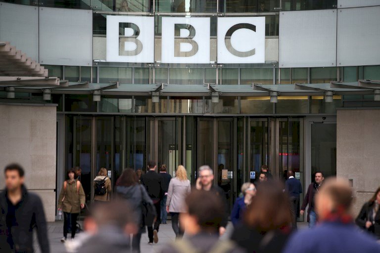 揮別傳統迎向數位 BBC將裁減450個工作機會