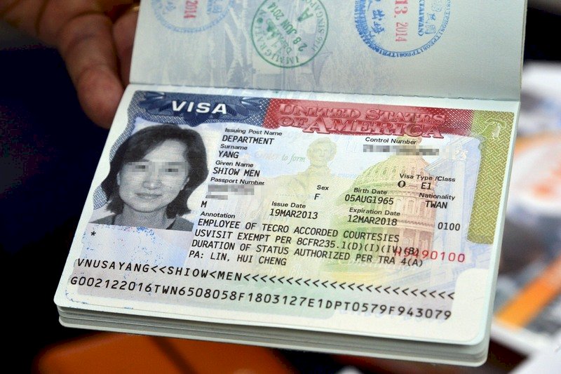 二代晶片護照 2月5日重新發行