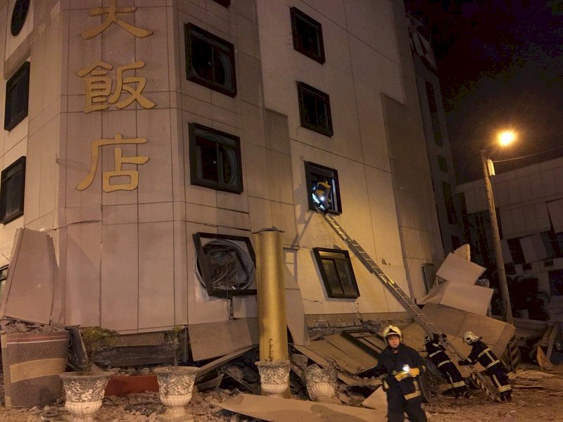 花蓮7級地震 統帥飯店倒塌