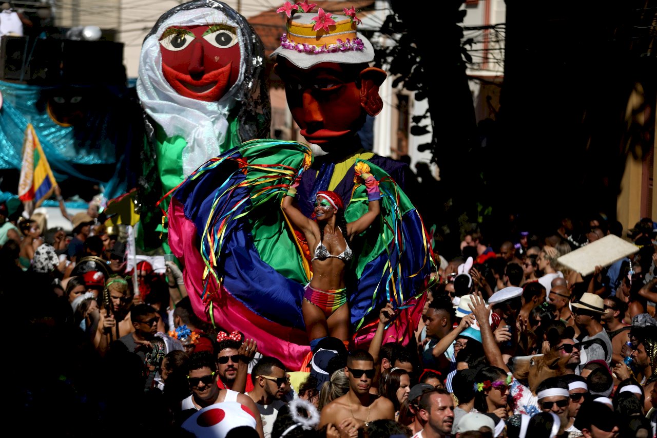 森巴舞輸給疫情　巴西嘉年華遊行展延