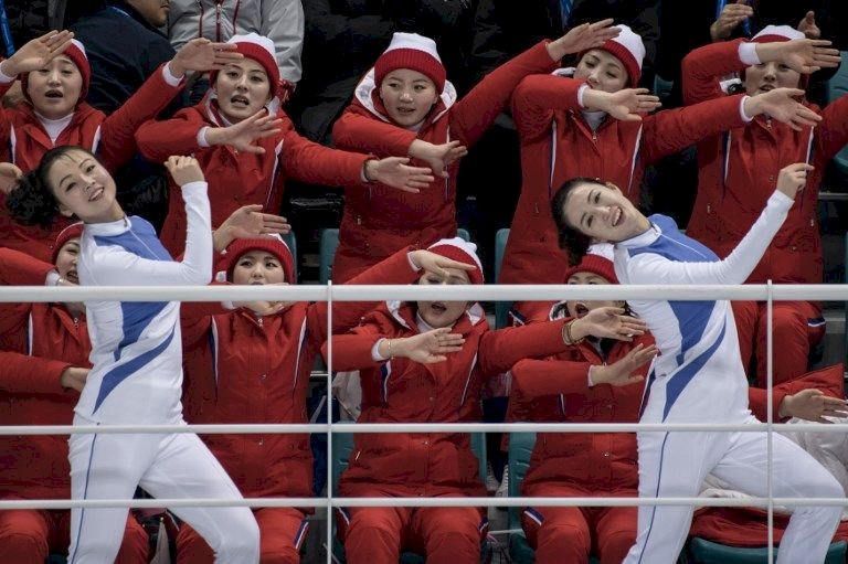 啦啦隊聲美人甜 北韓免費公關奪冬奧目光