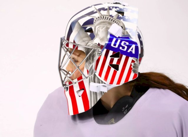 美冰球頭盔有自由女神像 奧會要求移除