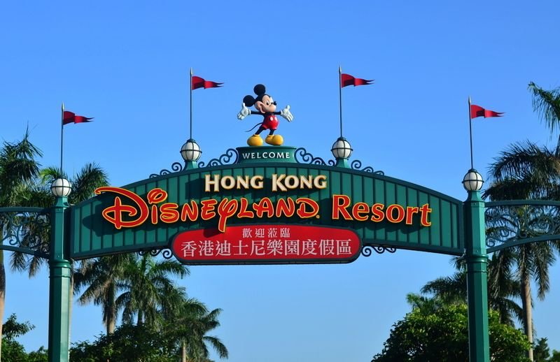 全球首個冰雪奇緣主題園區 香港迪士尼：11月開幕