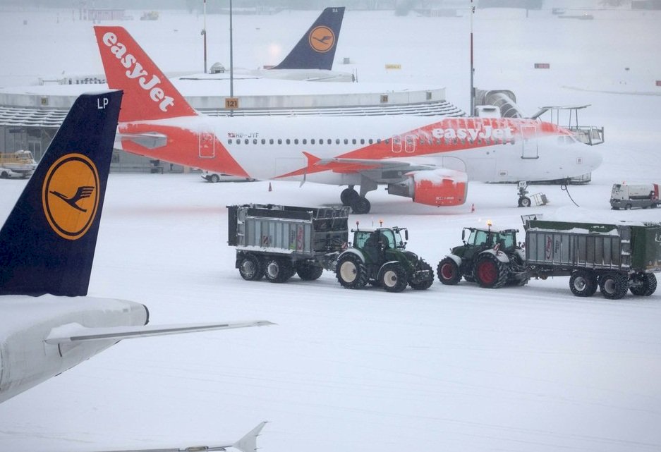 積雪嚴重 日內瓦機場暫時關閉