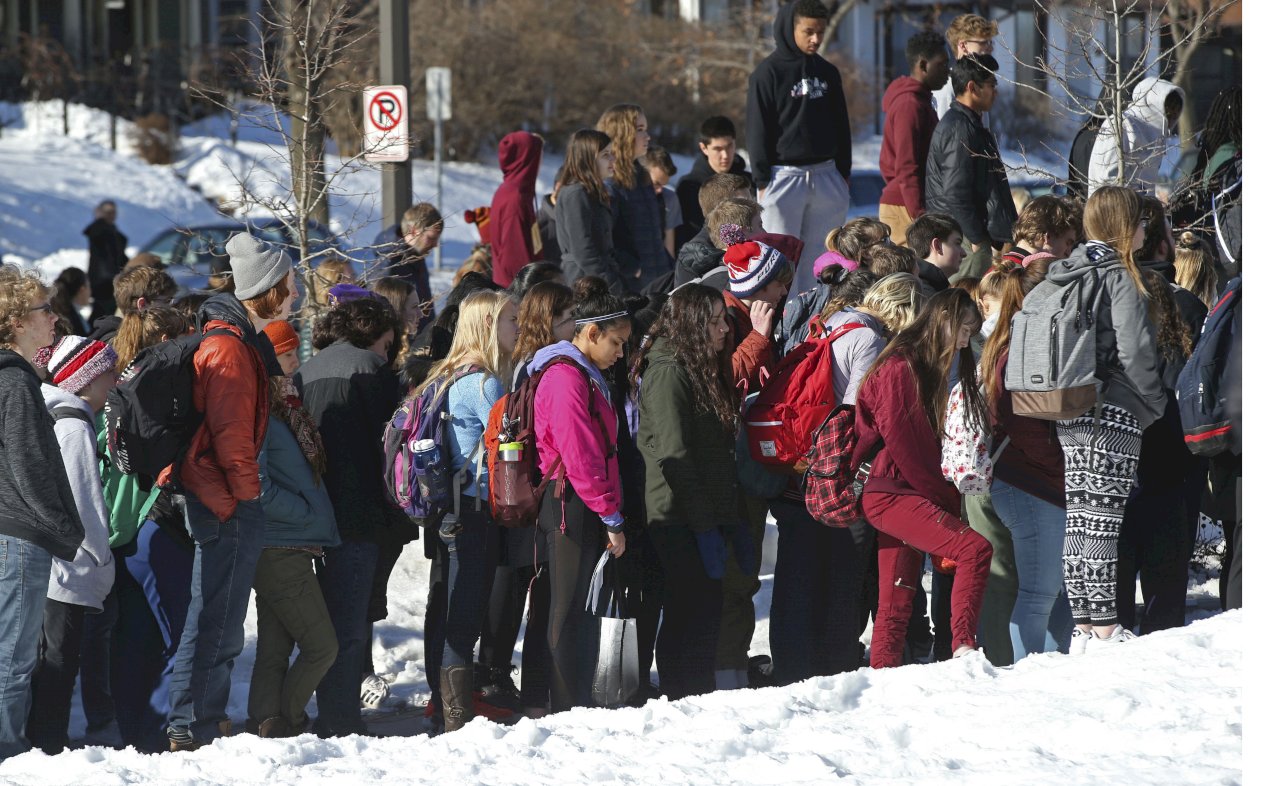 美學生反槍枝暴力 眾院通過停止校園暴力法