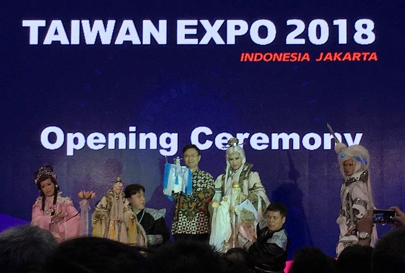 印尼台灣形象展 霹靂布袋戲領銜開幕
