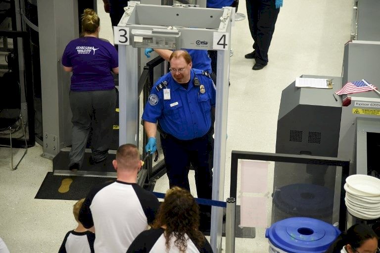 美機場安檢新規定 食物須從隨身行李取出