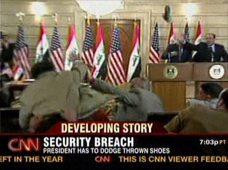 朝小布希丟鞋聲名大噪 伊拉克記者參選國會